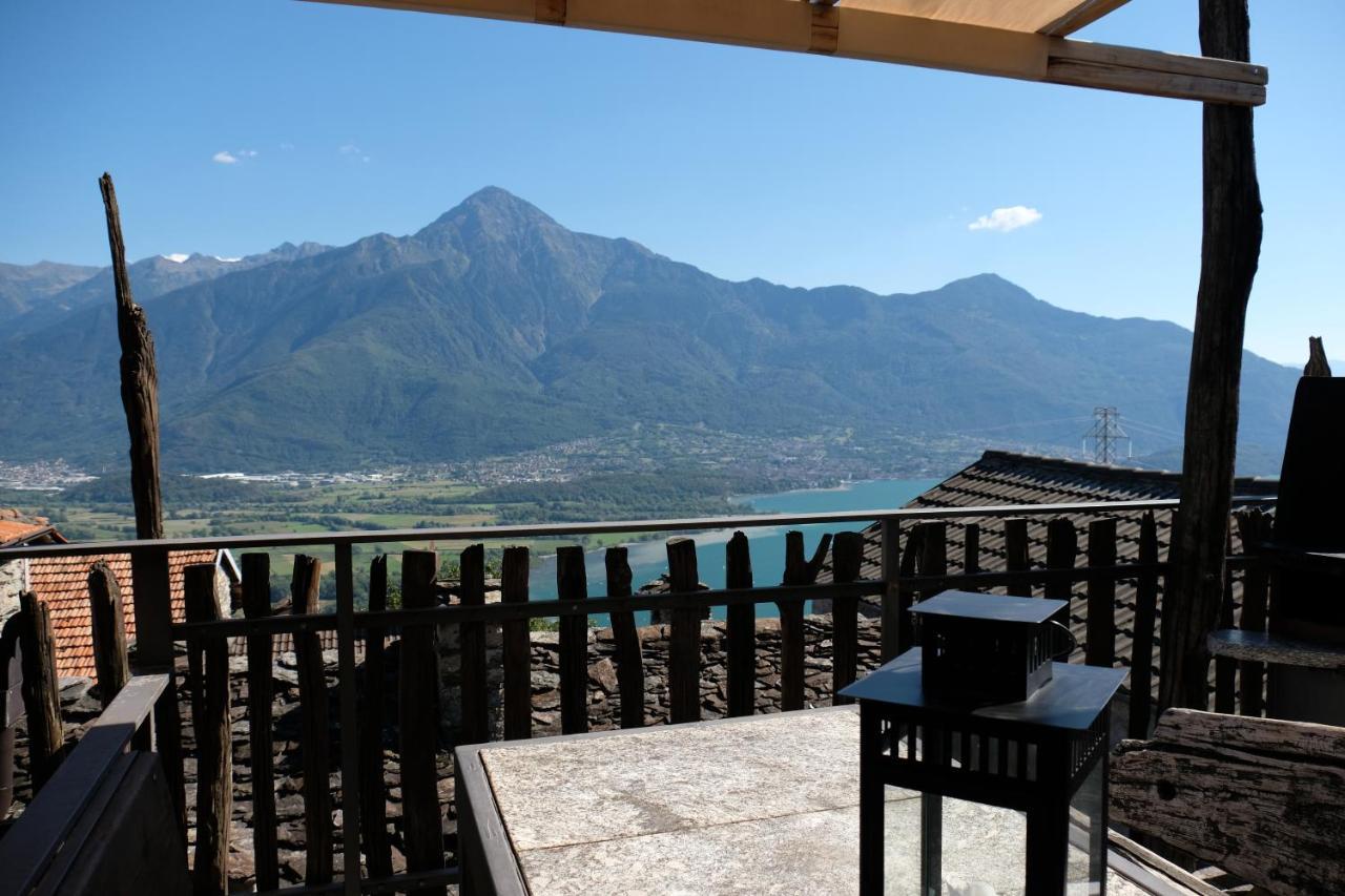 Appartamenti Montemezzo Le Case In Pietra Sorico Exterior foto