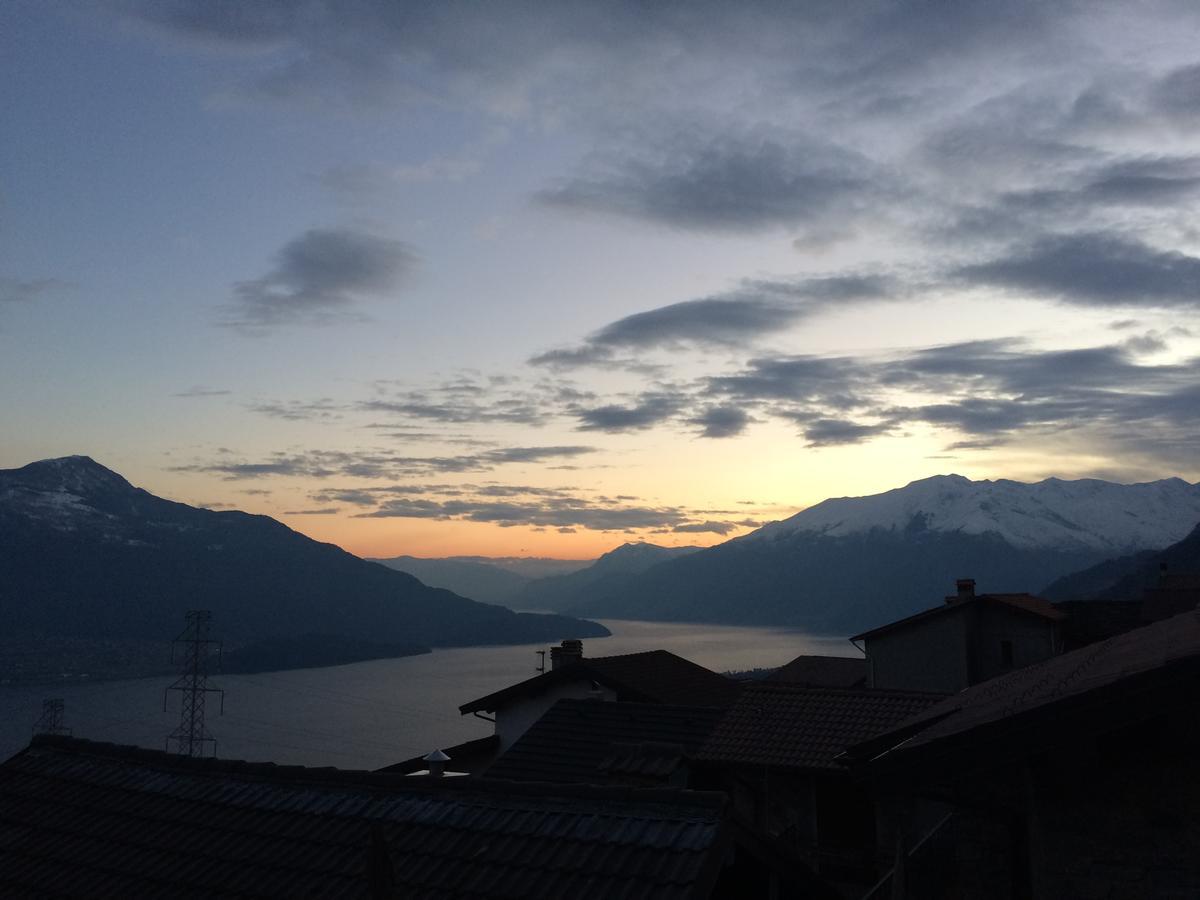 Appartamenti Montemezzo Le Case In Pietra Sorico Exterior foto